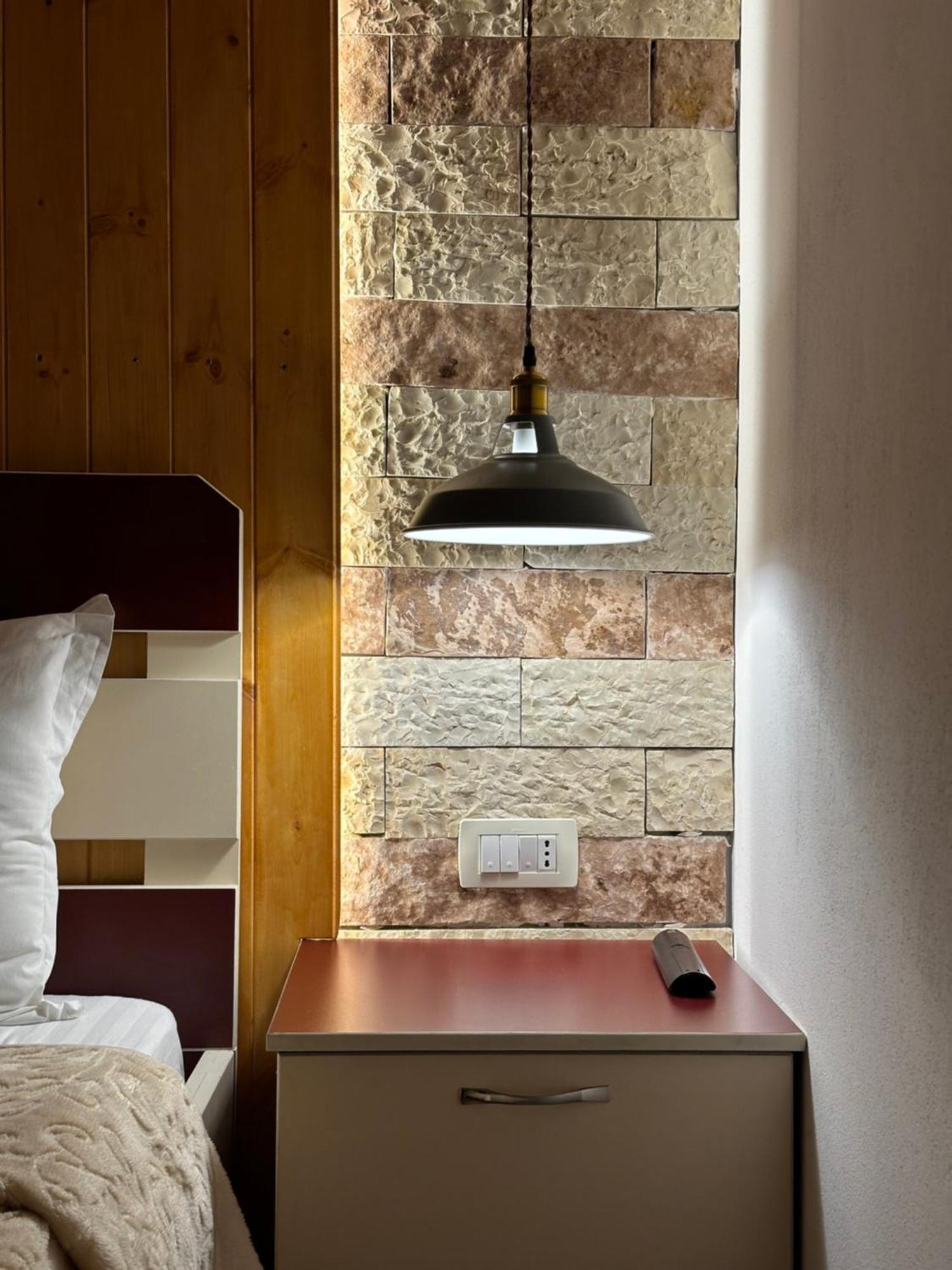 "Mani Guest House" Gjirokastër Eksteriør bilde